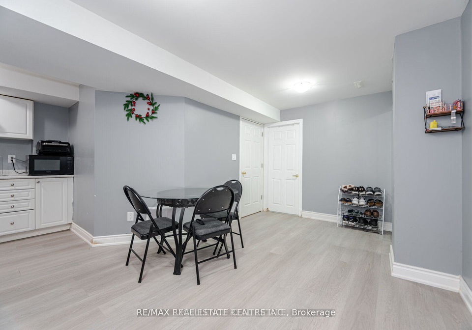 5927-stonebriar-crescent-mississauga-ontario-w12313883