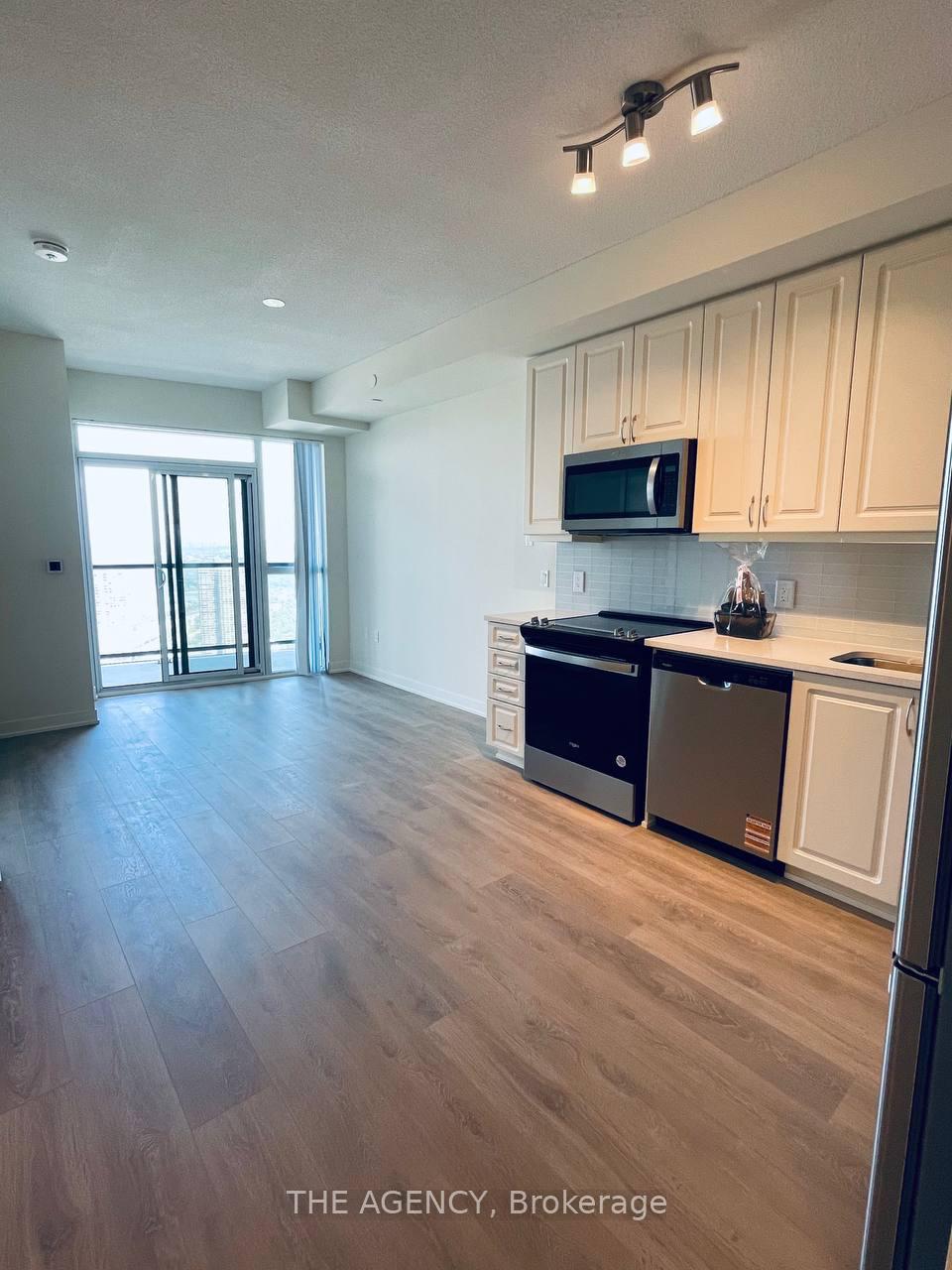 38-annie-craig-drive-etobicoke-ontario-w12313961