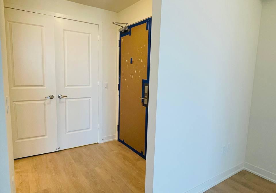 38-annie-craig-drive-etobicoke-ontario-w12313961
