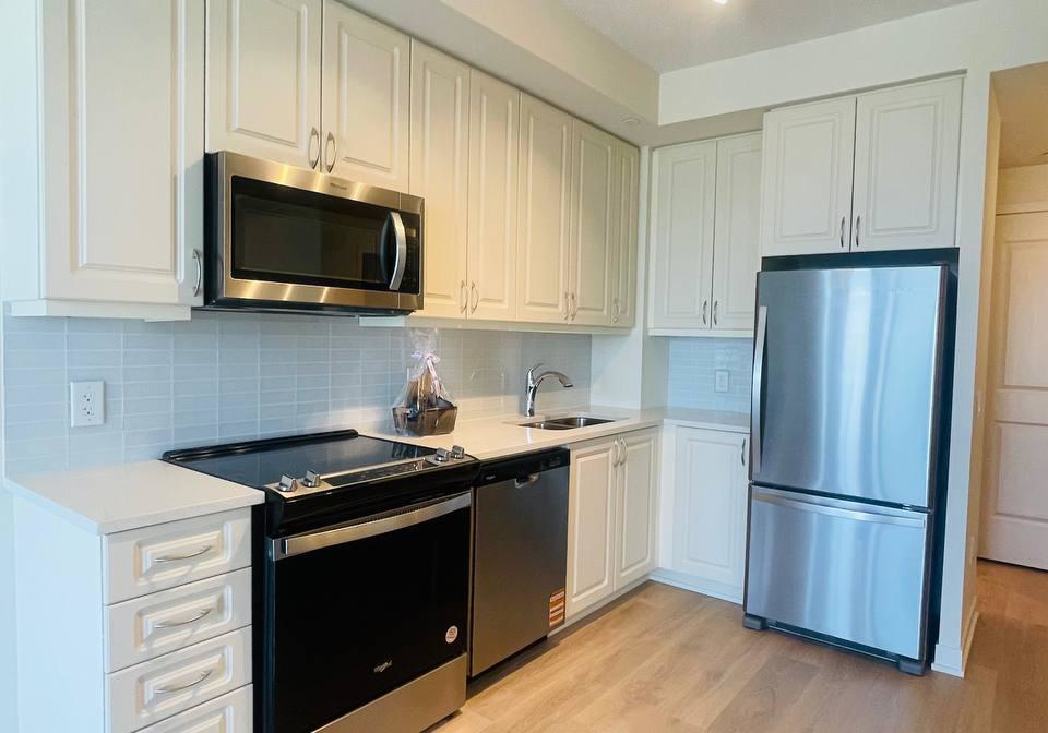 38-annie-craig-drive-etobicoke-ontario-w12313961