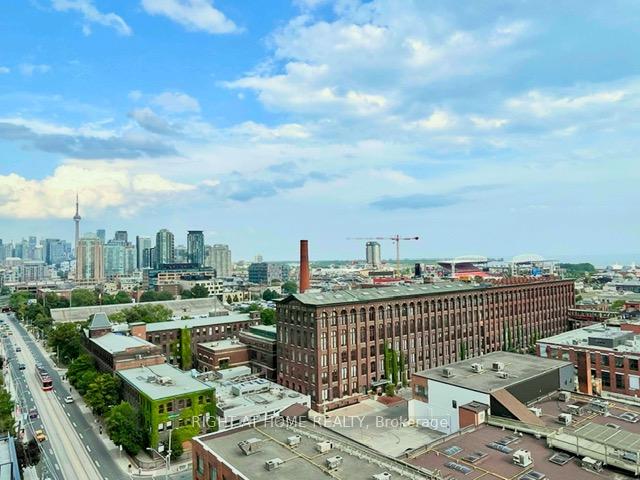 285-dufferin-street-toronto-ontario-w12314020