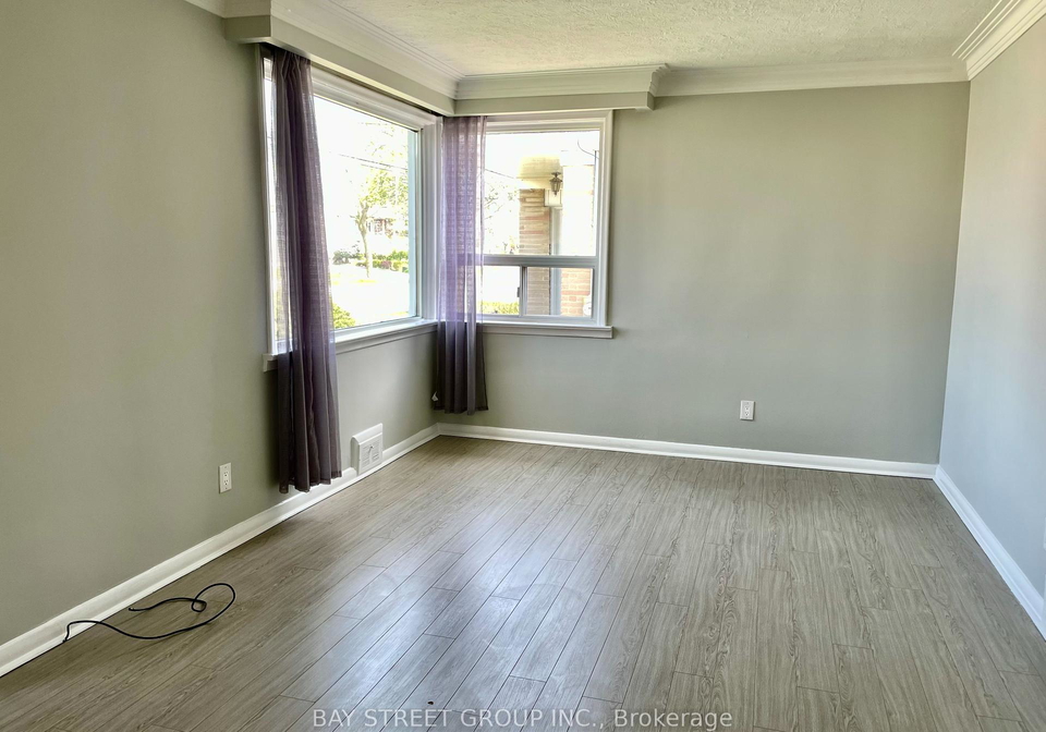 33-bentworth-avenue-north-york-ontario-w12314369