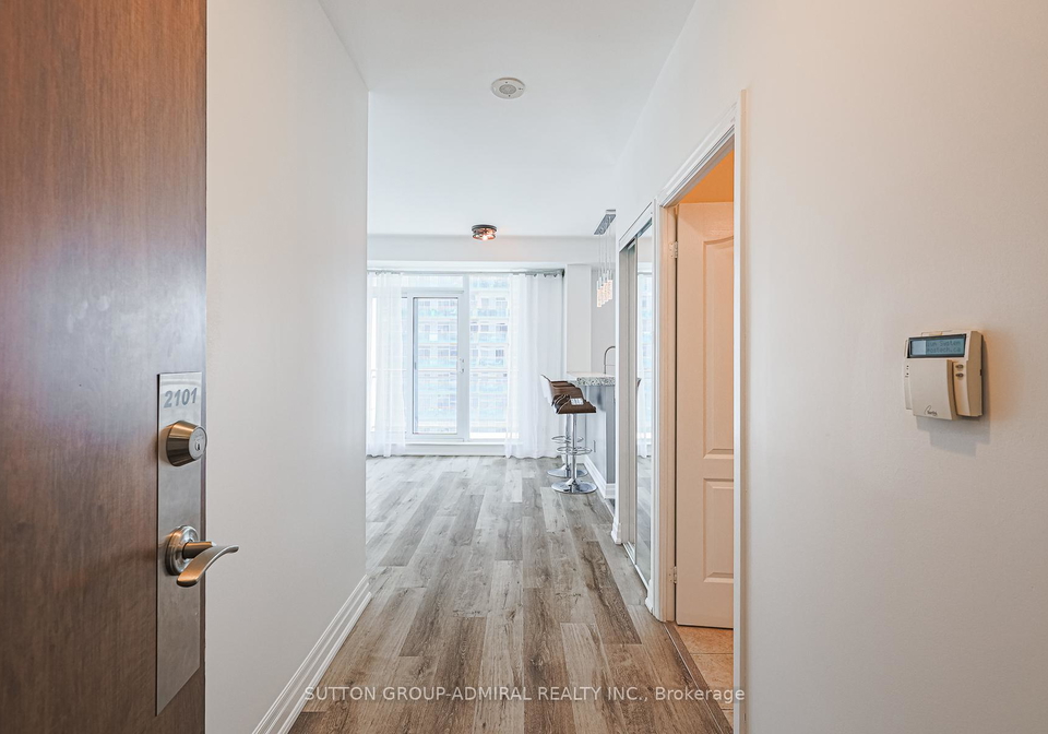 2121-lake-shore-boulevard-w-w-etobicoke-ontario-w12314456