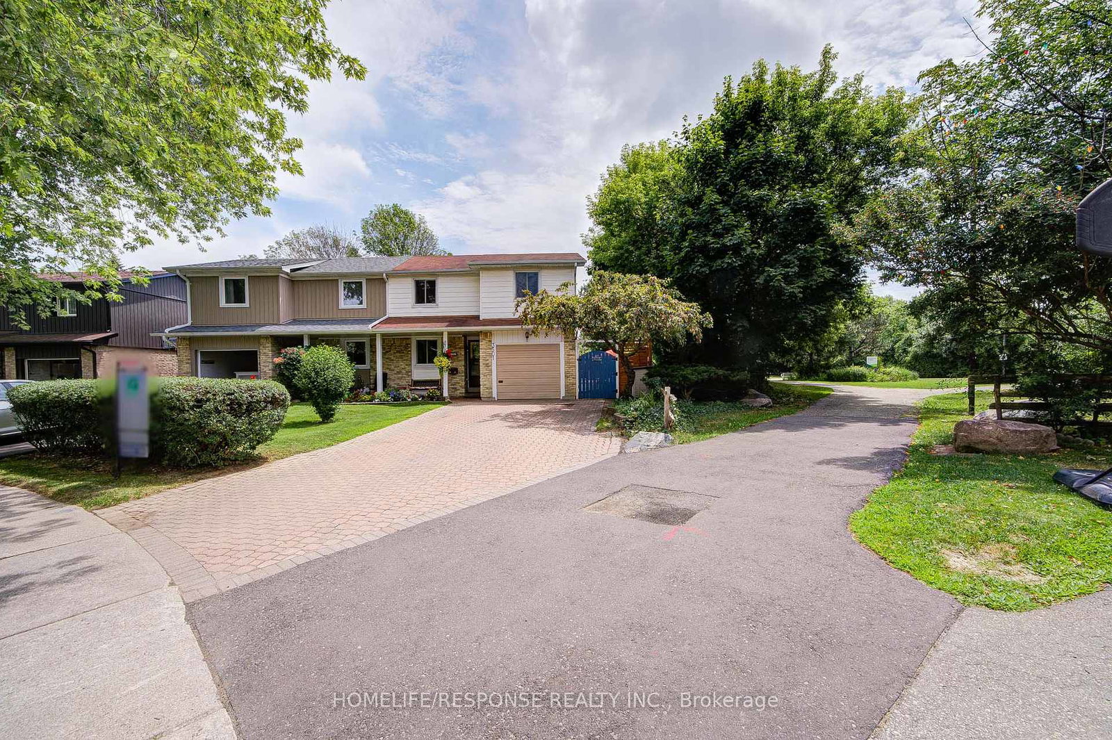 3501-autumnleaf-crescent-mississauga-ontario-w12314852