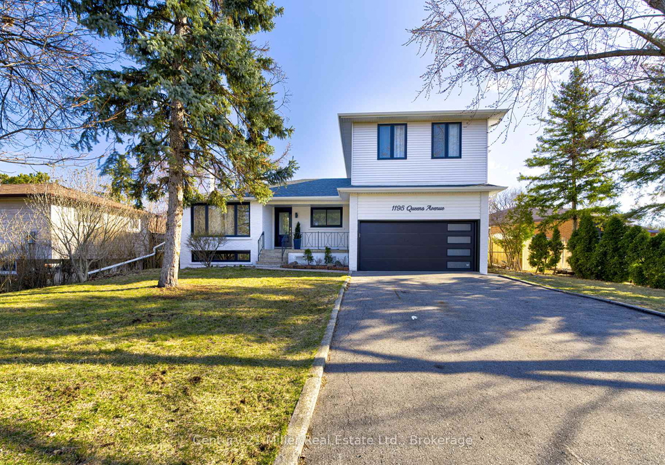 1195-queens-avenue-oakville-ontario-w12314854