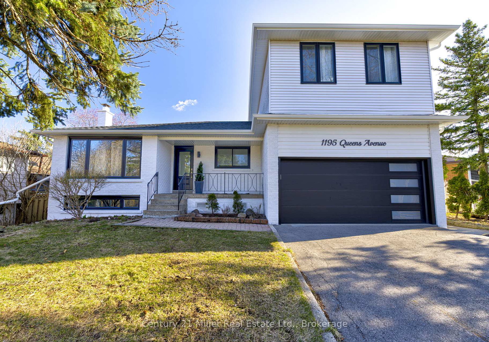 1195-queens-avenue-oakville-ontario-w12314854