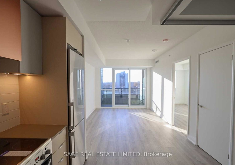 10-gibbs-road-etobicoke-ontario-w12314960