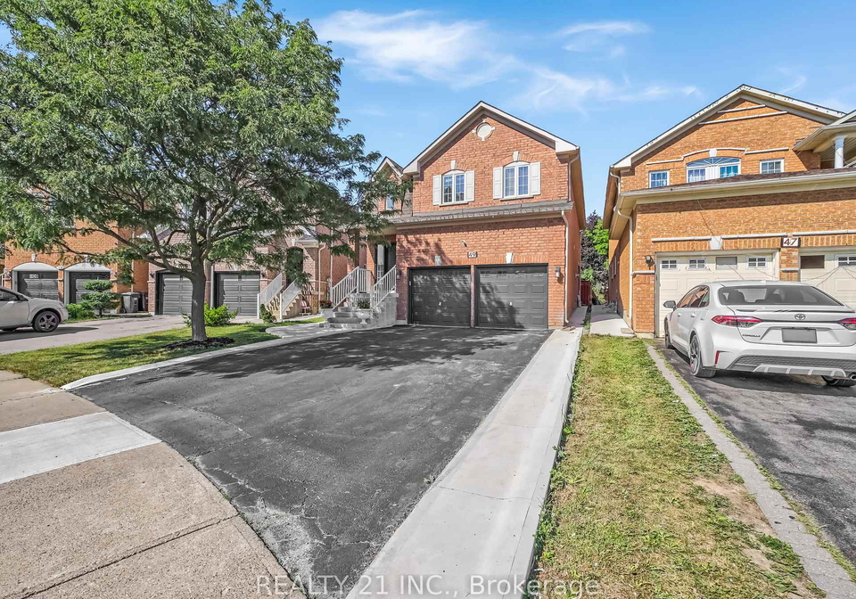 49-legend-lane-brampton-ontario-w12314962
