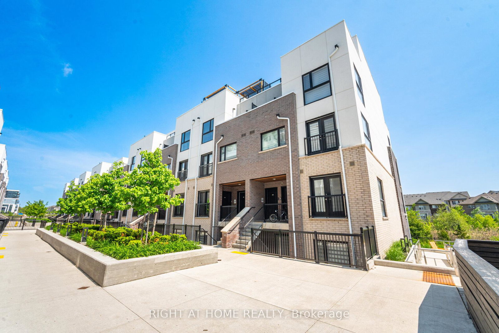349-wheat-boom-drive-oakville-ontario-w12314999
