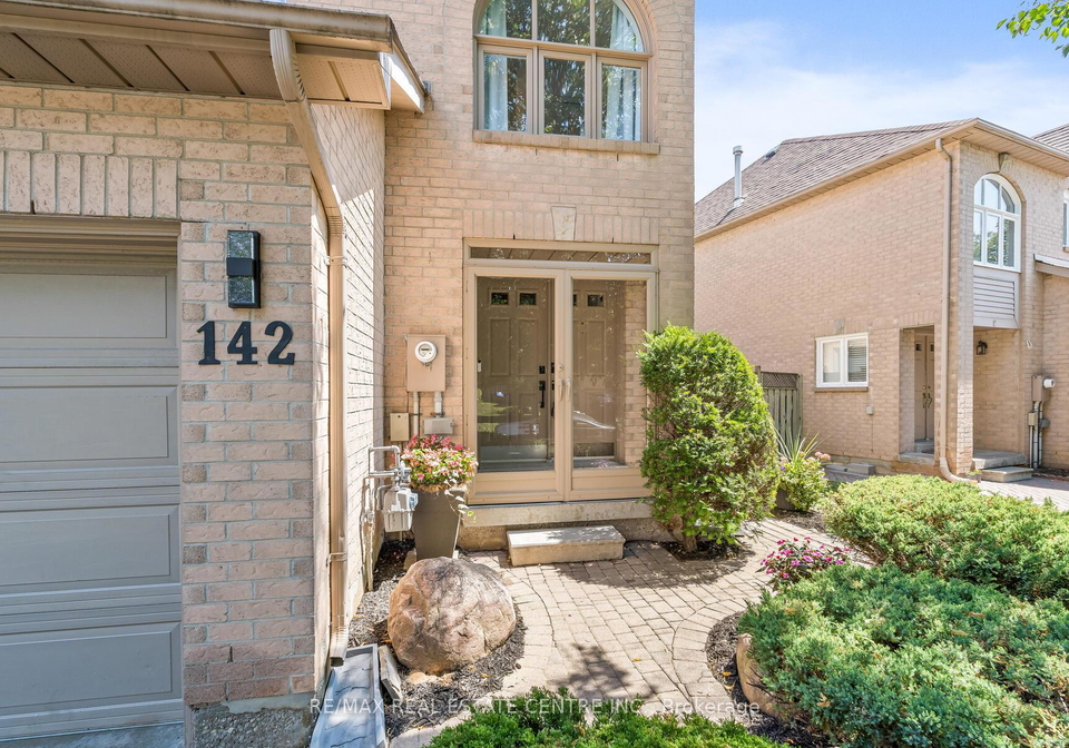 142-richwood-crescent-brampton-ontario-w12315063