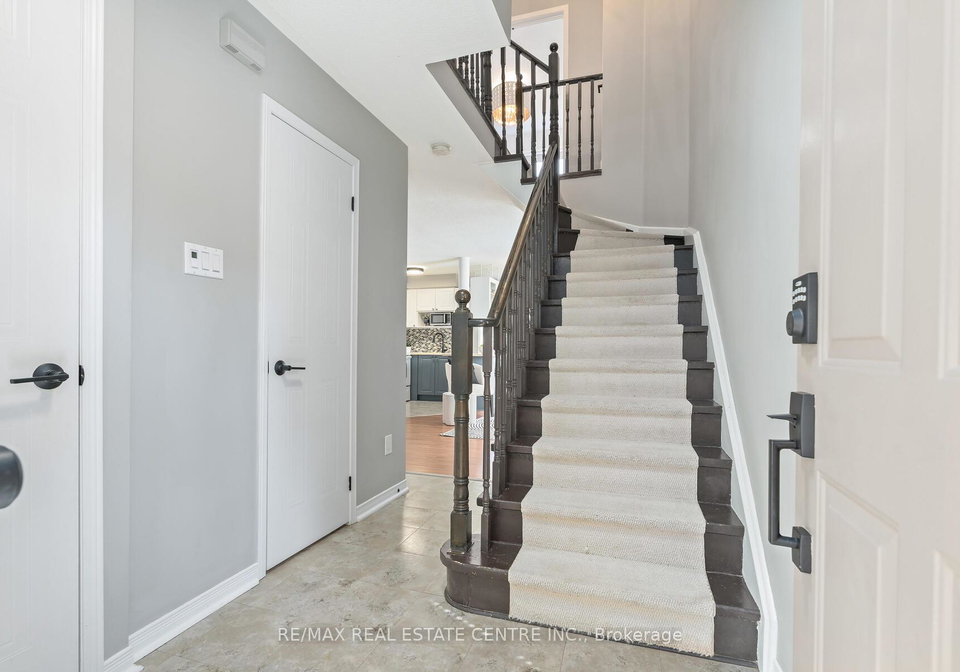 142-richwood-crescent-brampton-ontario-w12315063