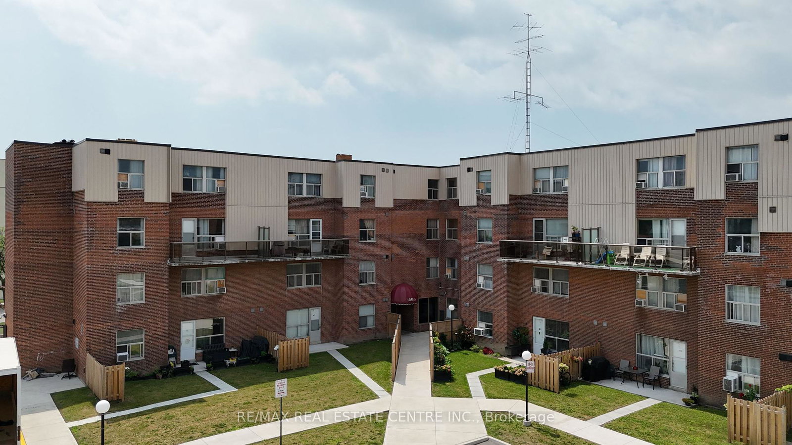 1055-forestwood-drive-mississauga-ontario-w12315170
