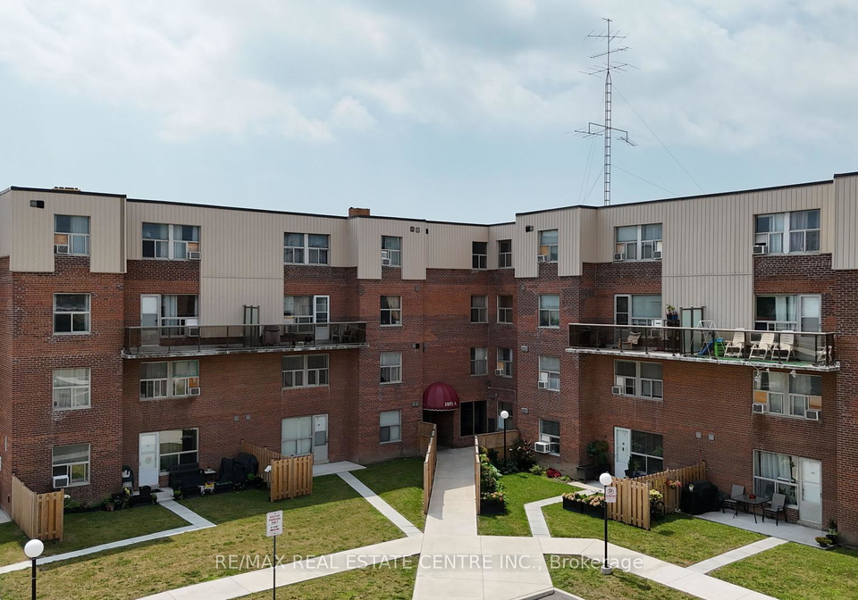 1055-forestwood-drive-mississauga-ontario-w12315170