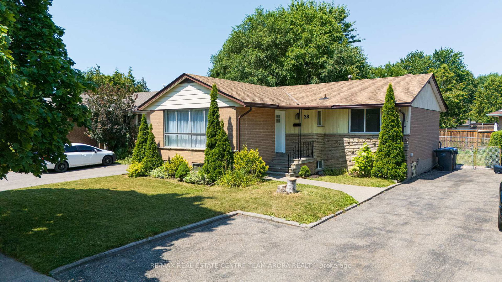 28-burgby-avenue-brampton-ontario-w12315217
