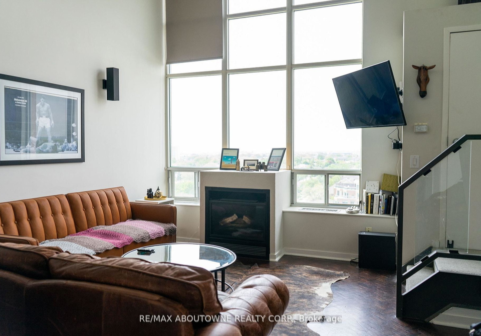 250-manitoba-street-etobicoke-ontario-w12315336