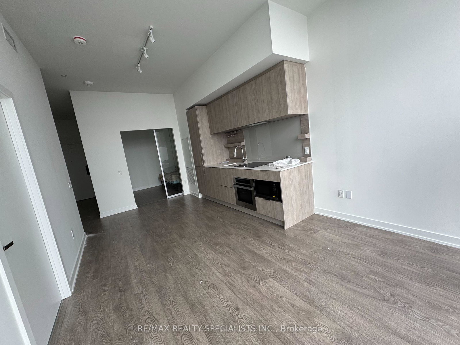 28-ann-street-mississauga-ontario-w12315443