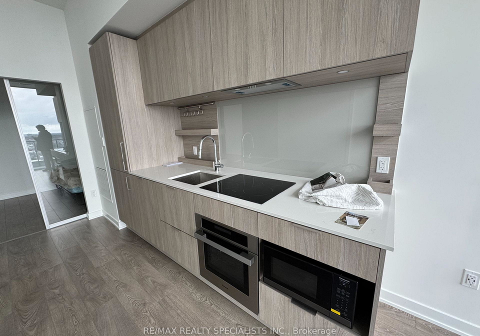 28-ann-street-mississauga-ontario-w12315443