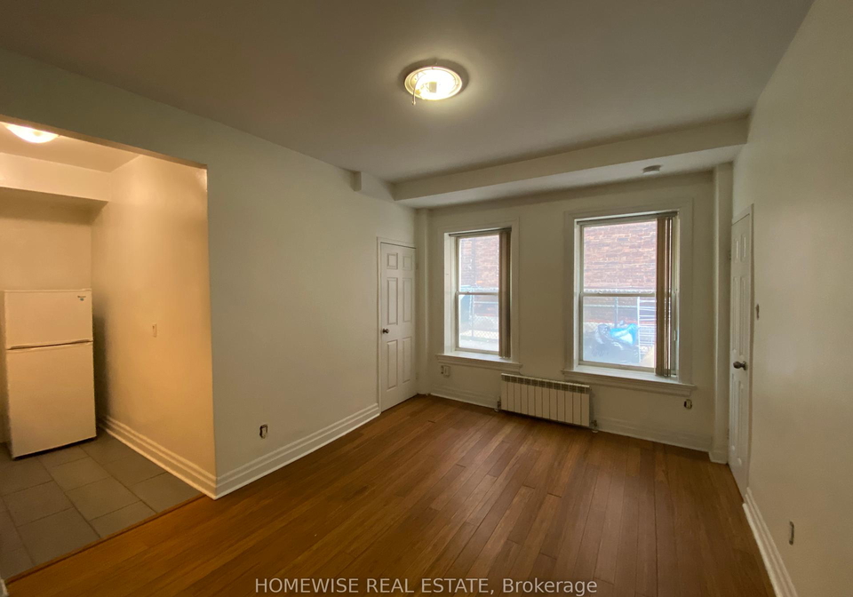 1-triller-avenue-toronto-ontario-w12315850