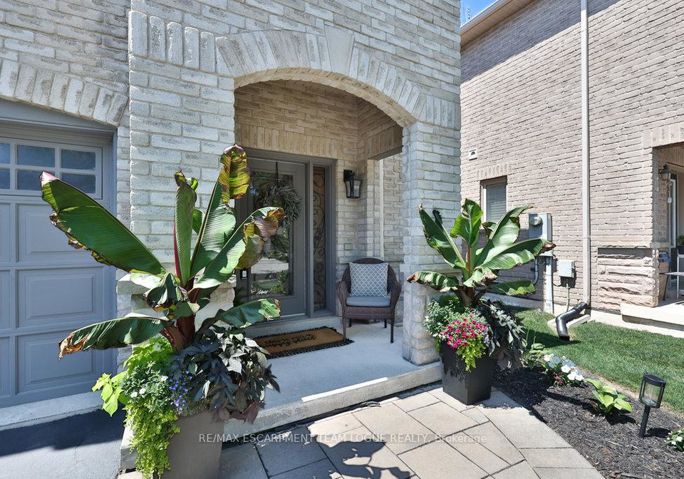4245-cole-crescent-burlington-ontario-w12315945