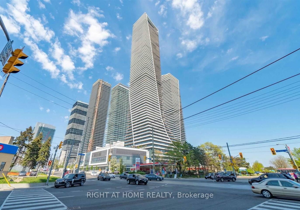 30-shore-breeze-drive-etobicoke-ontario-w12316481