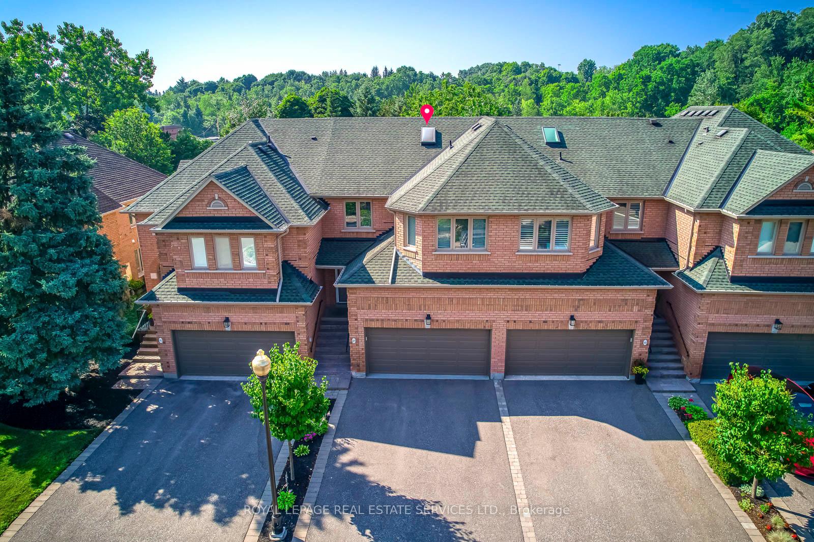 1905-broad-hollow-gate-mississauga-ontario-w12316678