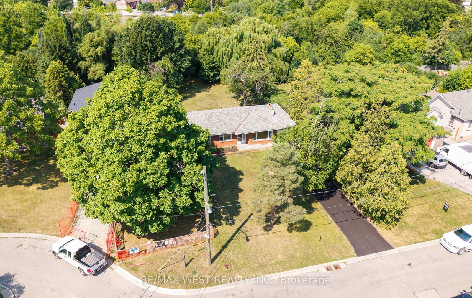 23-waltham-drive-etobicoke-ontario-w12316684