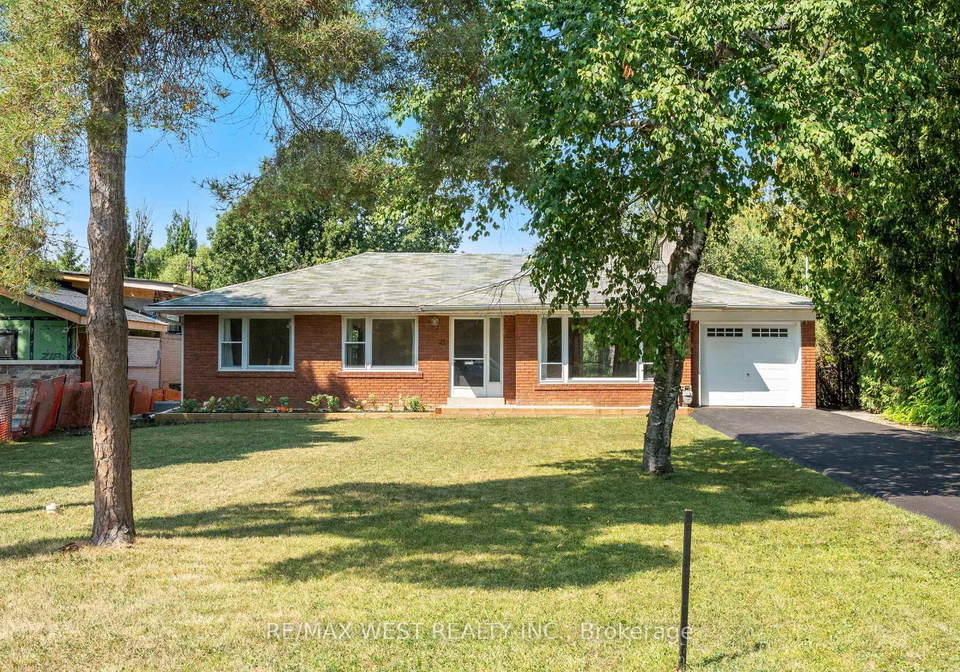 23-waltham-drive-etobicoke-ontario-w12316684