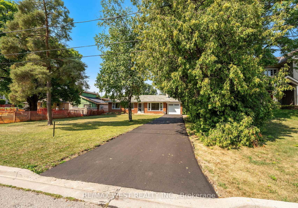 23-waltham-drive-etobicoke-ontario-w12316684