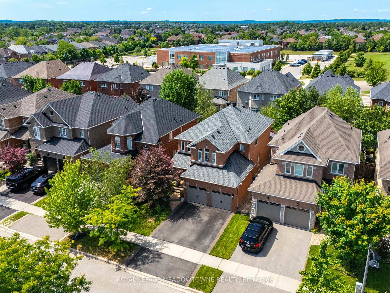 15-milfoil-street-halton-hills-ontario-w12316721