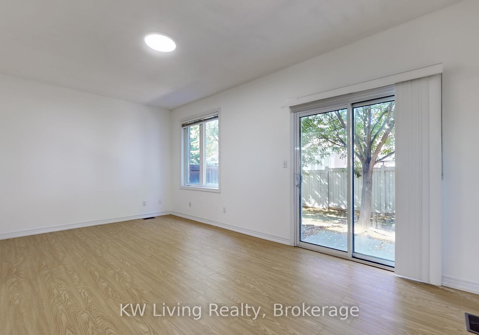1015-galesway-boulevard-mississauga-ontario-w12316949