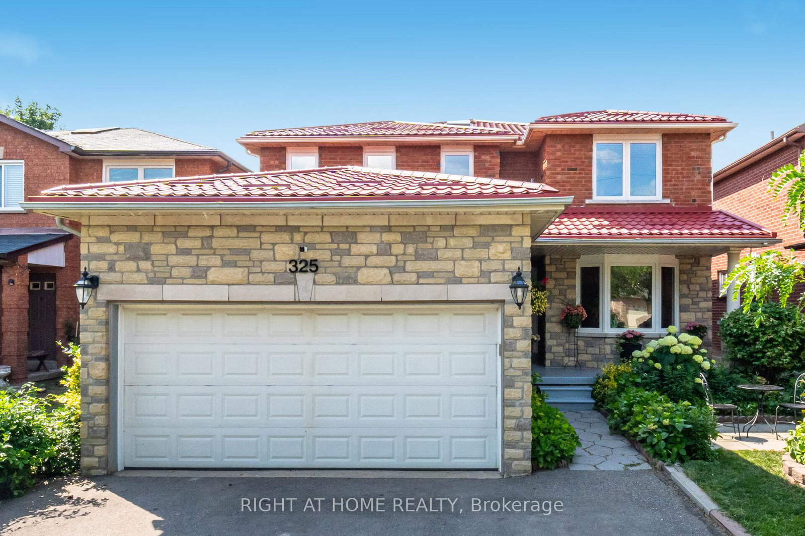 325-harrowsmith-drive-mississauga-ontario-w12317059
