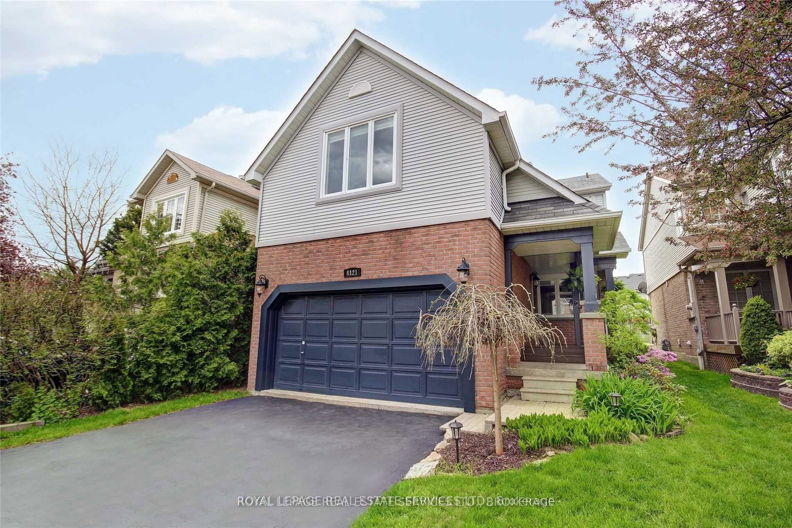 6121-leeside-crescent-mississauga-ontario-w12317115