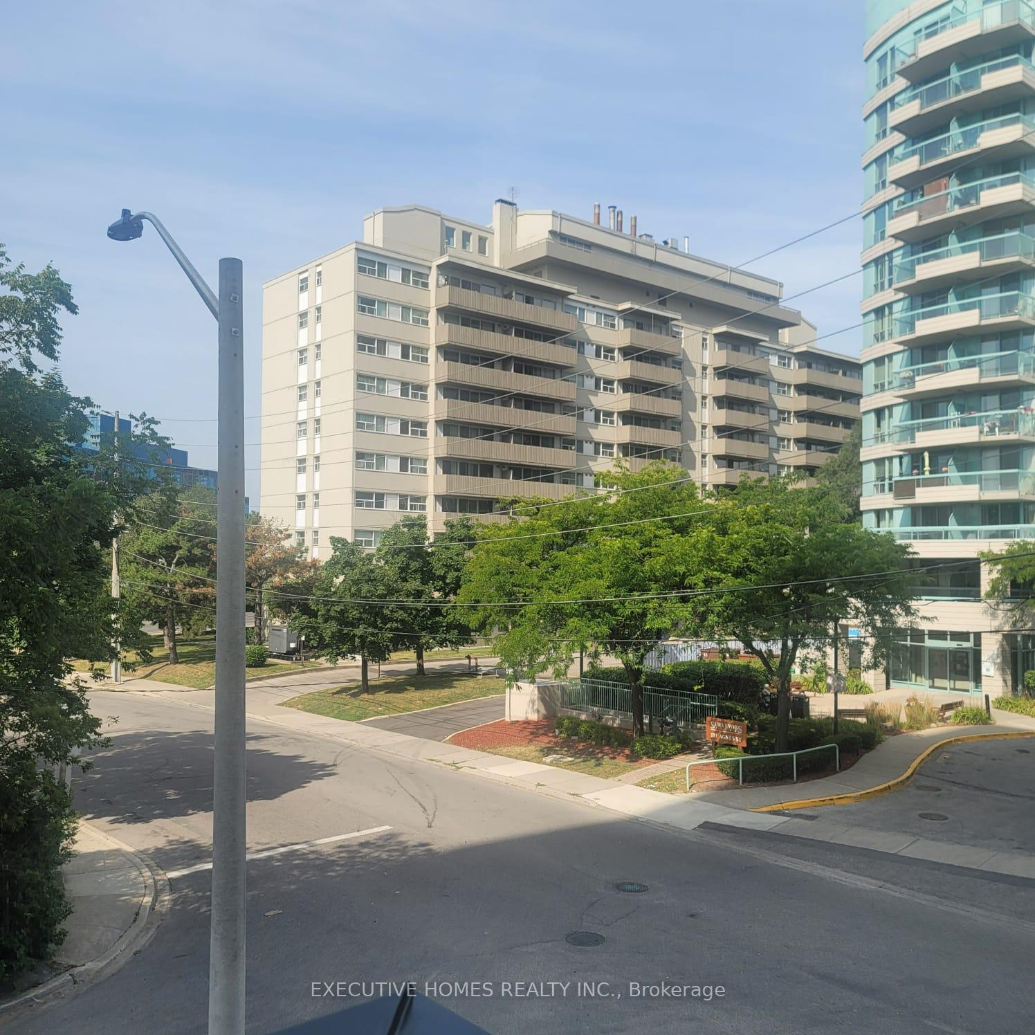 3009-novar-road-sw-sw-mississauga-ontario-w12317243
