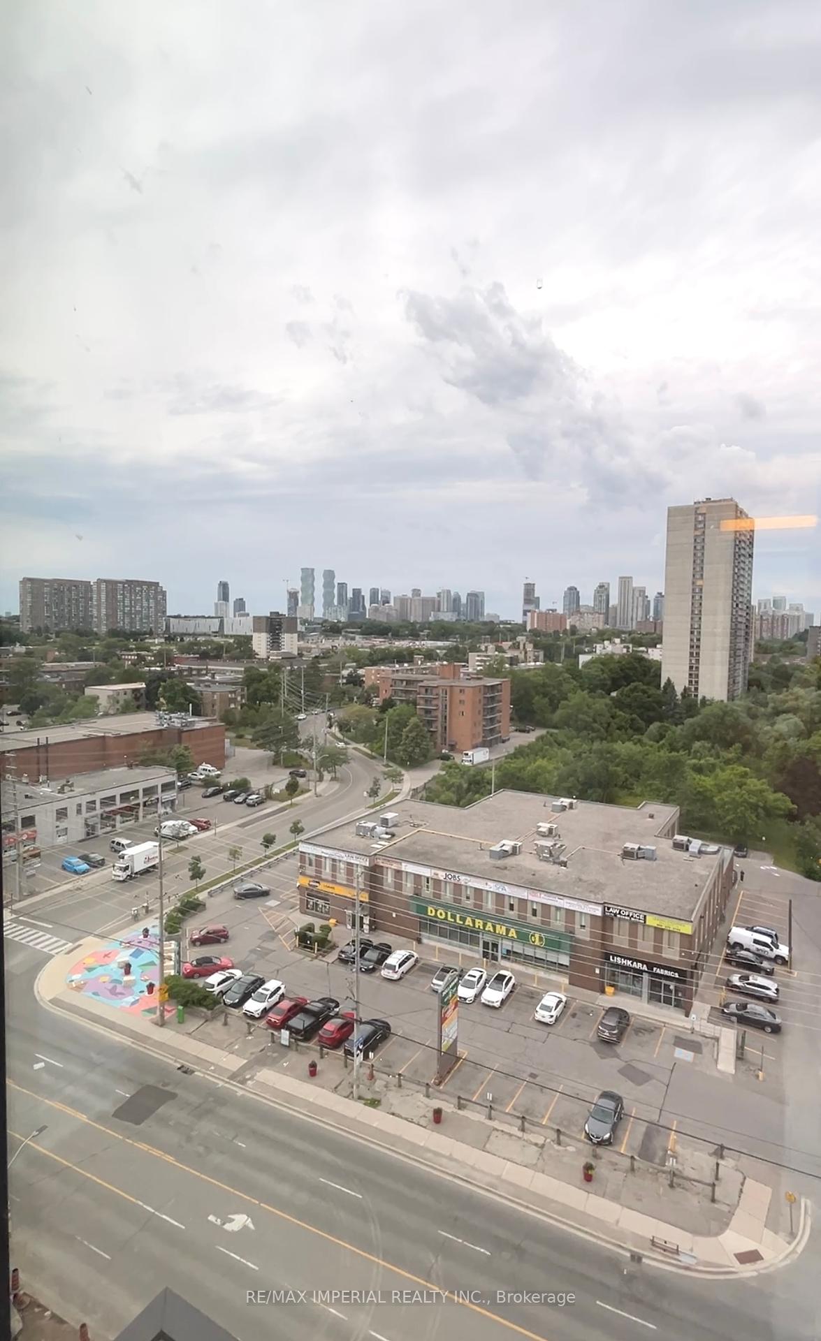 86-dundas-street-mississauga-ontario-w12317397