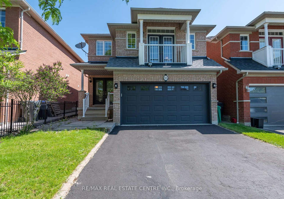 925-knotty-pine-grove-mississauga-ontario-w12317484