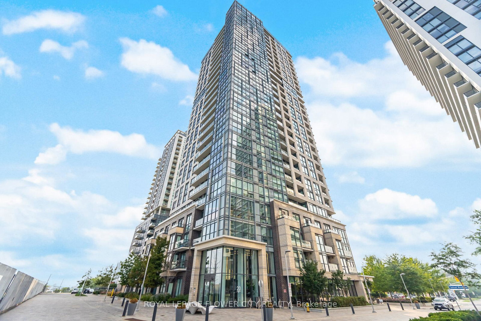 20-thomas-riley-road-ne-ne-etobicoke-ontario-w12317512