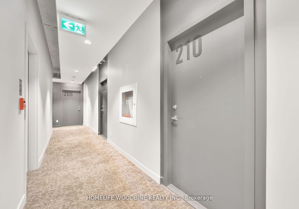 7-smith-crescent-s-s-etobicoke-ontario-w12317515