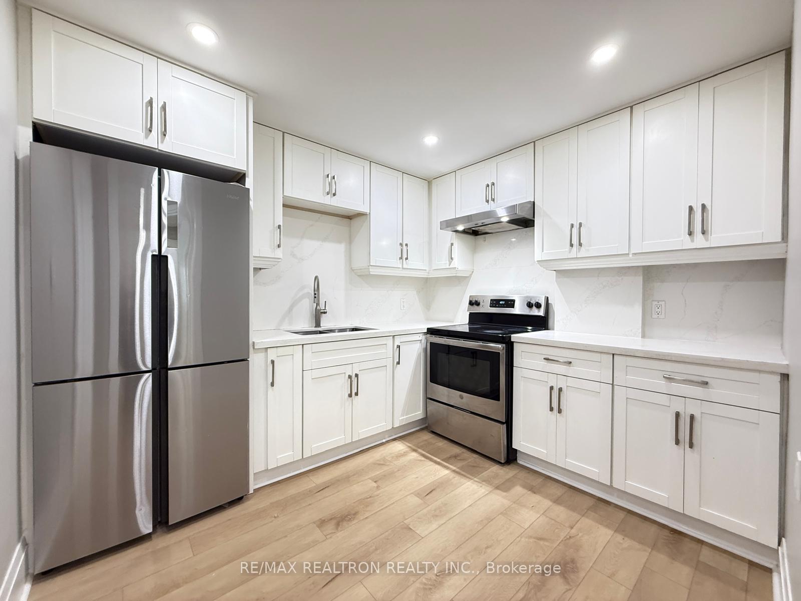 18-snider-avenue-north-york-ontario-w12317552