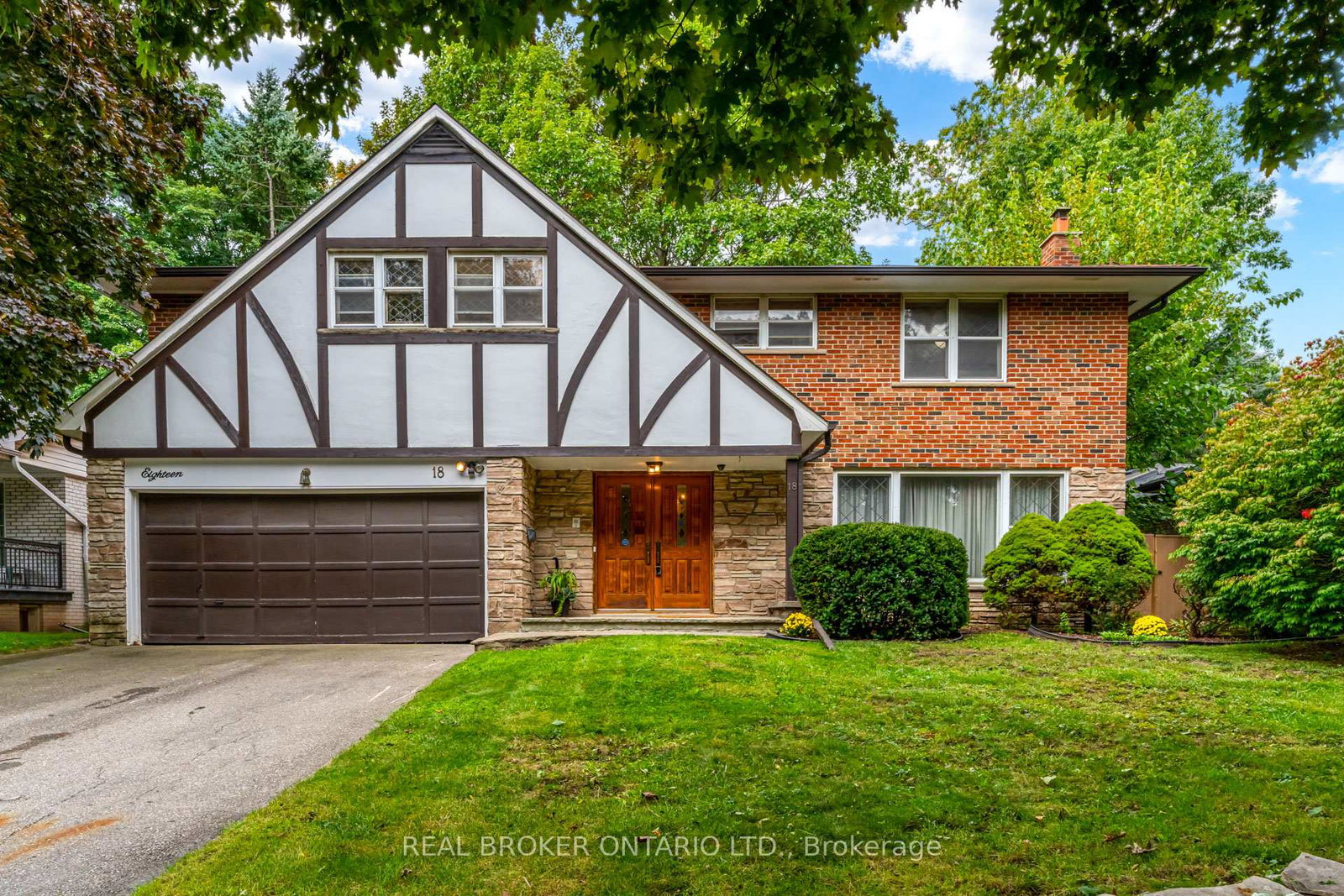 18-burnt-log-crescent-etobicoke-ontario-w12317600
