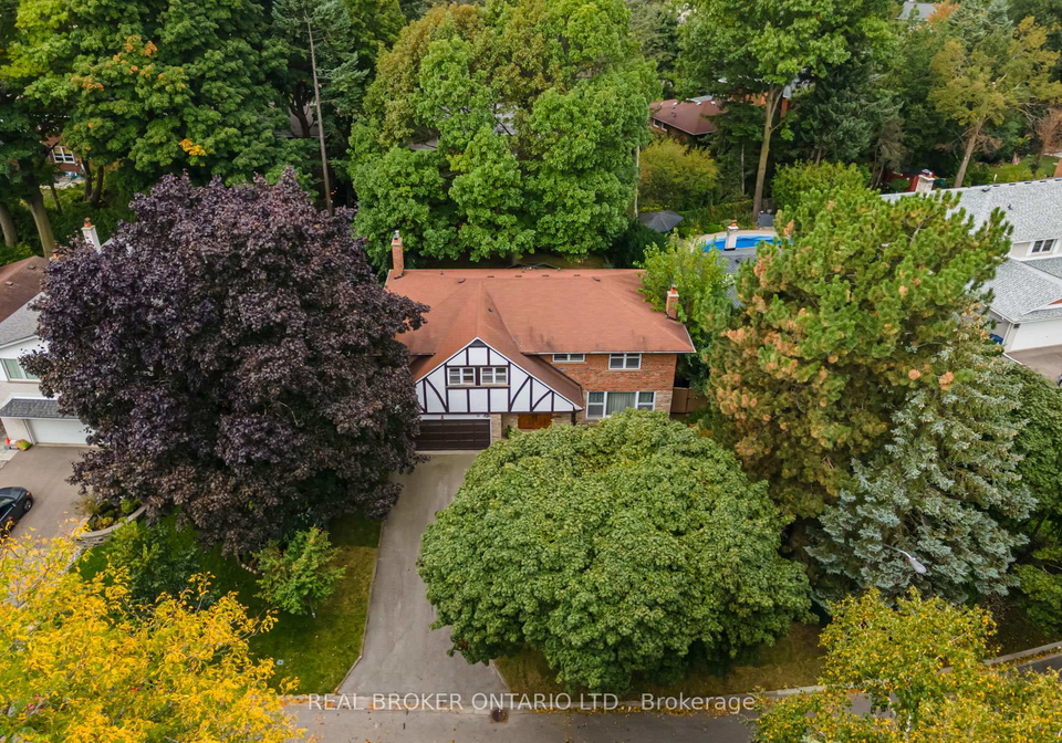 18-burnt-log-crescent-etobicoke-ontario-w12317600