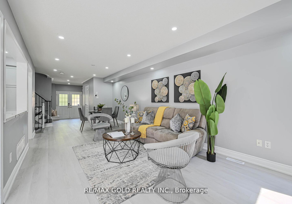 4-bamboo-grove-brampton-ontario-w12317627