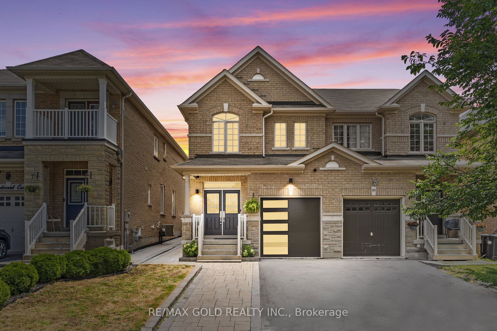 52-vanderpool-crescent-brampton-ontario-w12318055