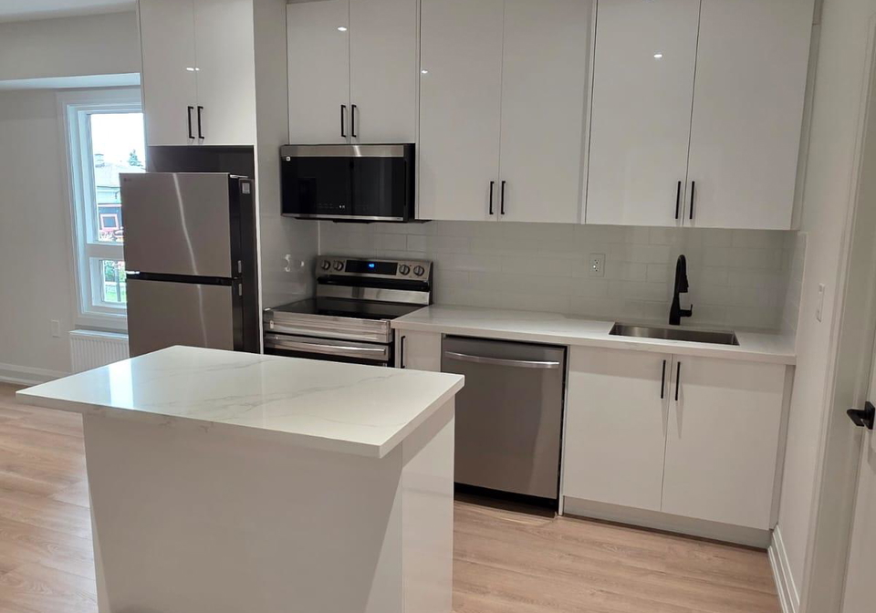 339-ranee-avenue-s-s-north-york-ontario-w12318058