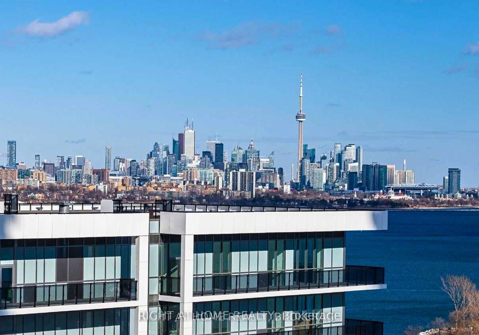 33-shore-breeze-drive-etobicoke-ontario-w12318209