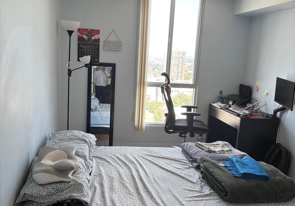 145-hillcrest-avenue-mississauga-ontario-w12318402