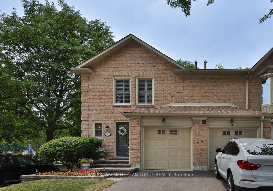 541lakeshore-road-burlington-ontario-w12318469