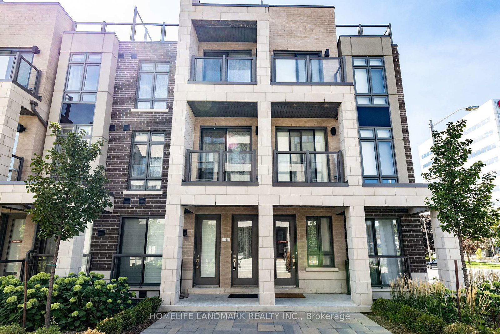 717-lawrence-avenue-w-w-north-york-ontario-w12318646