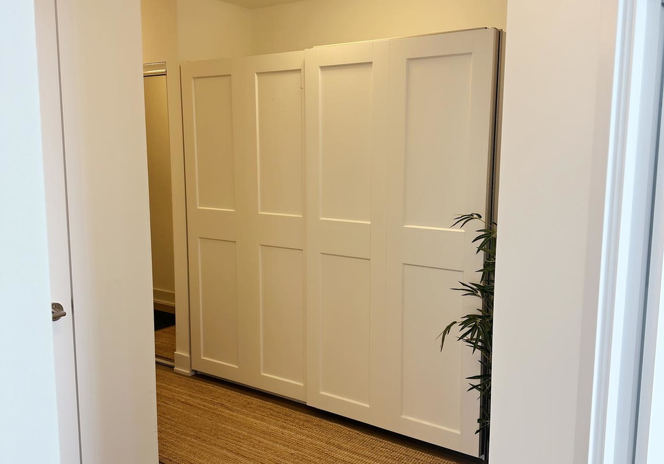 20-shore-breeze-drive-etobicoke-ontario-w12318719