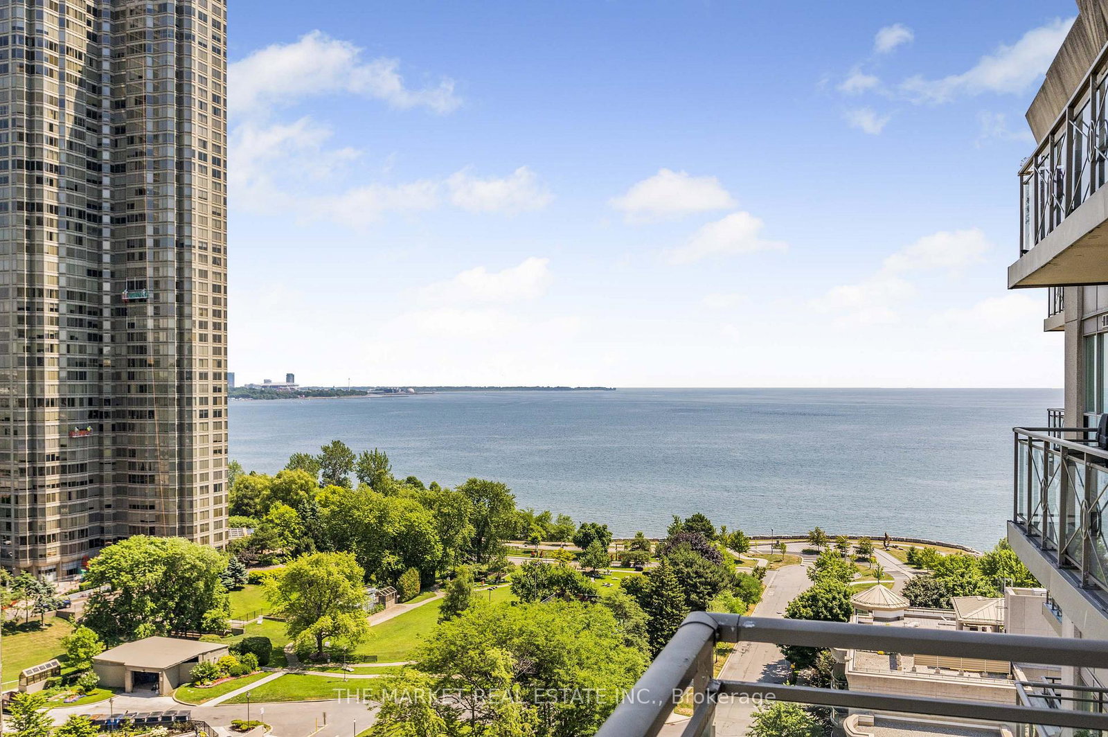 88-palace-pier-court-etobicoke-ontario-w12319281