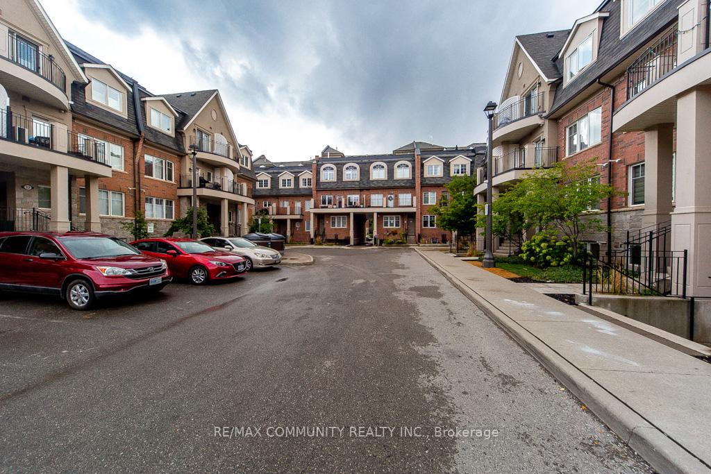 2420-baronwood-drive-oakville-ontario-w12319469